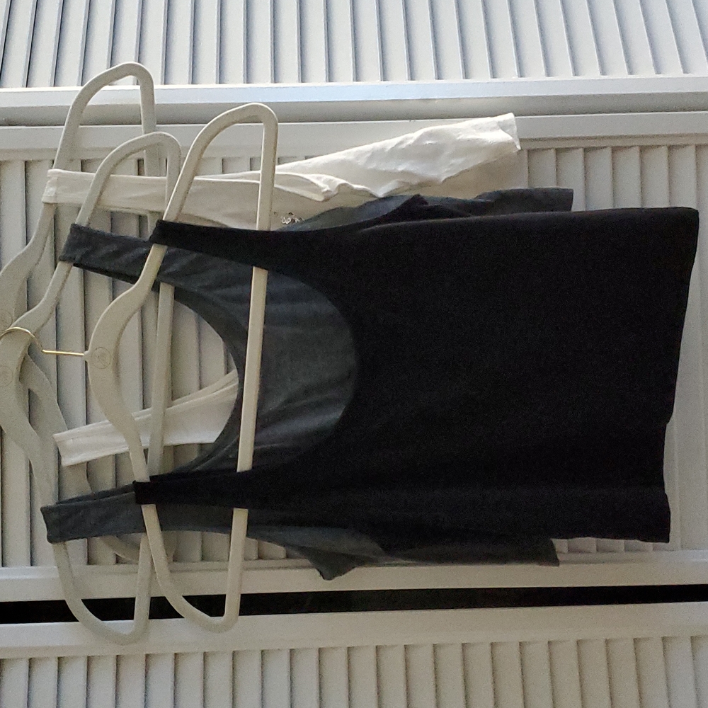 Lot of 3 Women's Express & Forever 21 Crop Tops Size S